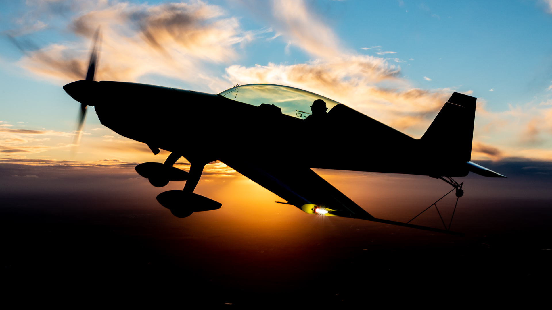 Extra 300 British Aerobatic Academy